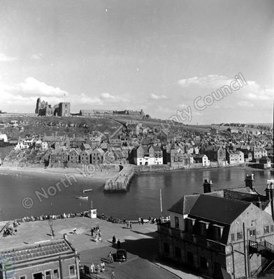 Whitby, East Cliff